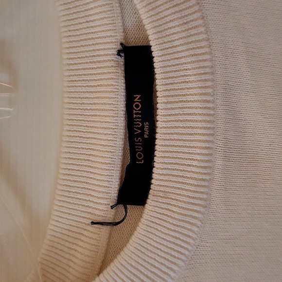 100% authentic LOUIS VUITTON LACQUARD KNIT SHORT SLEEVE TOP - Picture 5 of 15